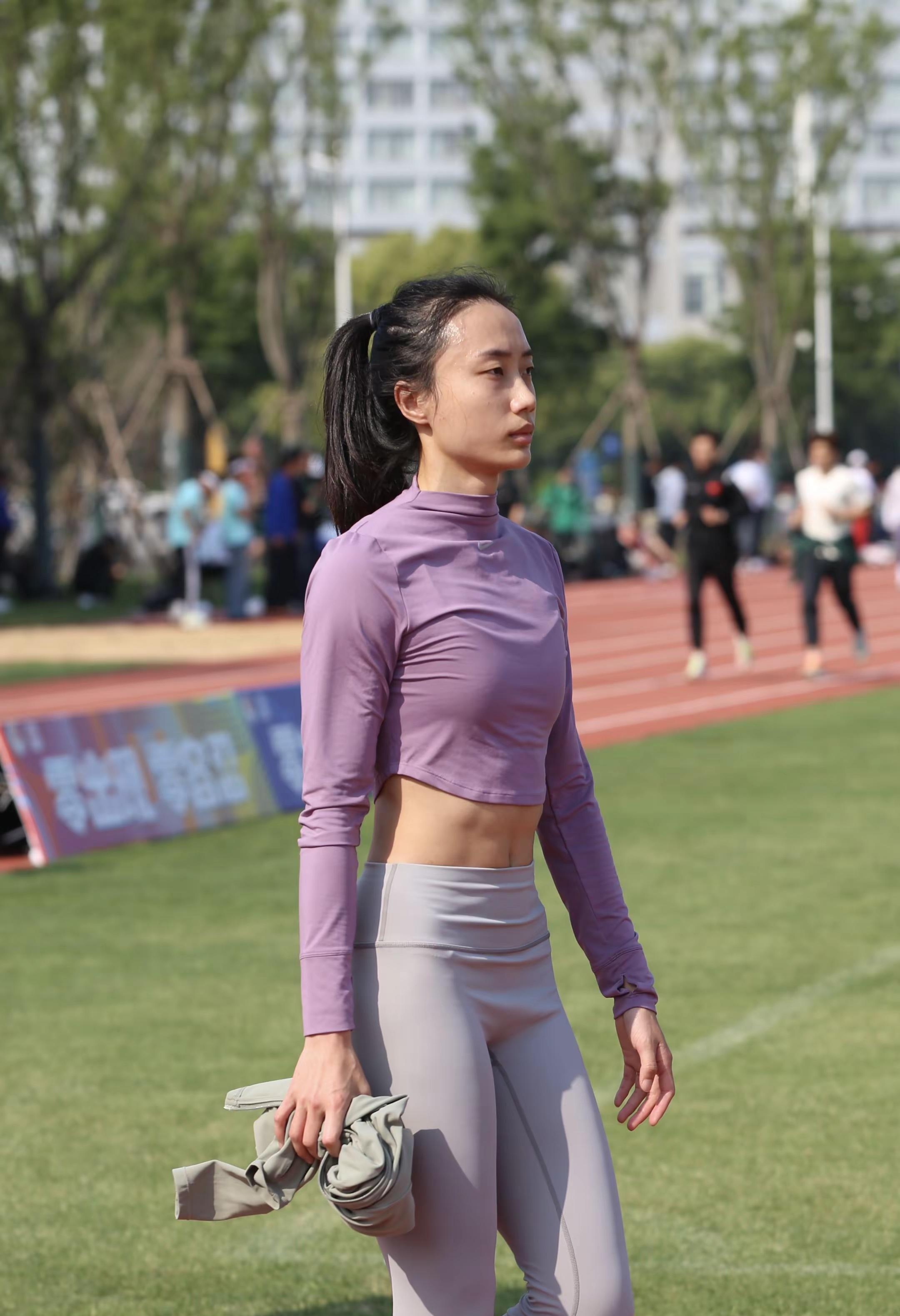 包含田径女双练习迷随时隐随气候学习的词条