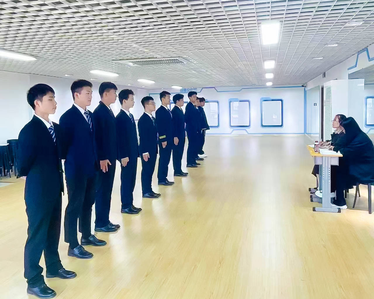 开云体育官网-战术大讲究，教练临场布局有妙招