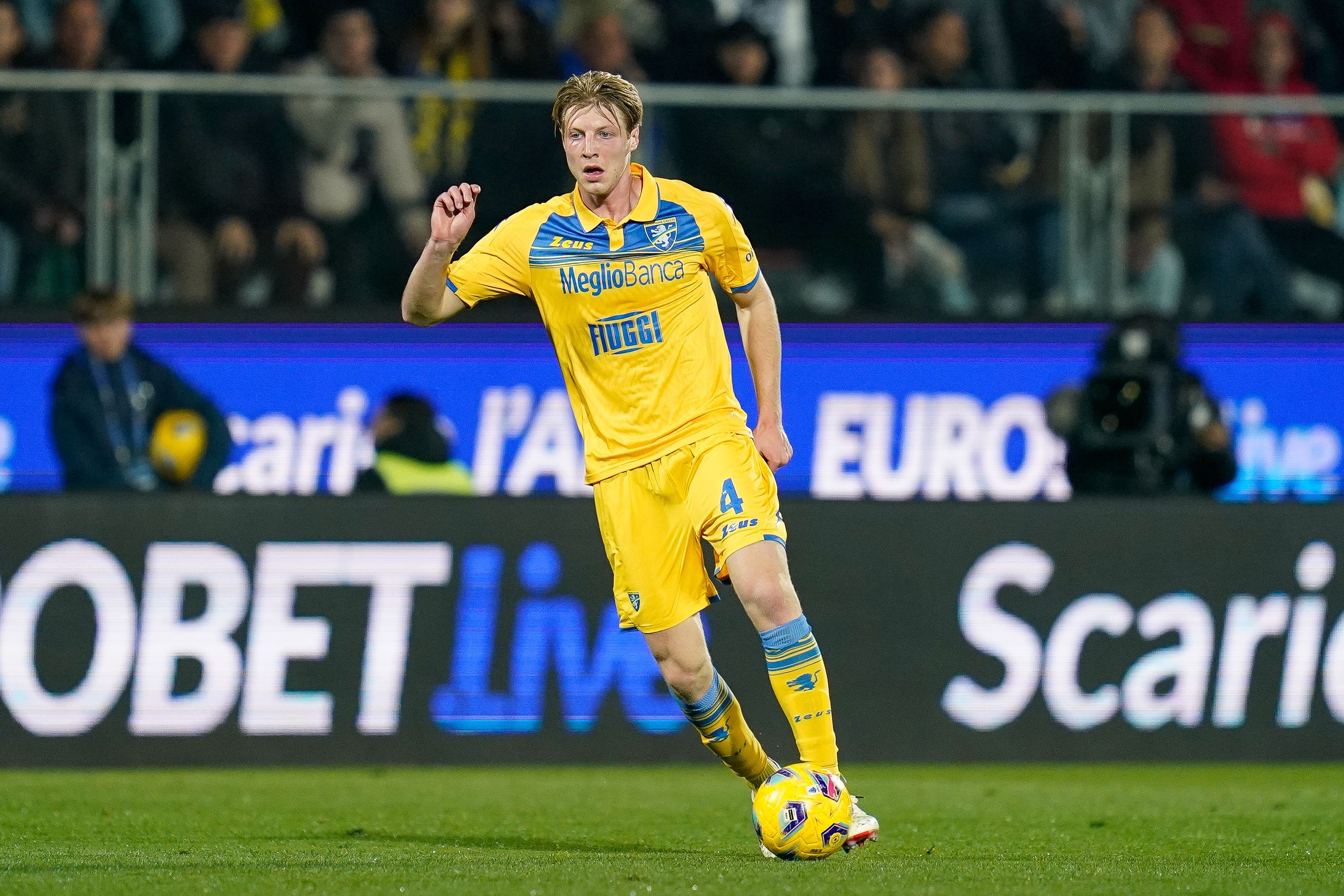 开云体育在线-意甲联赛新赛季开启，豪门球队再度蓄势待发