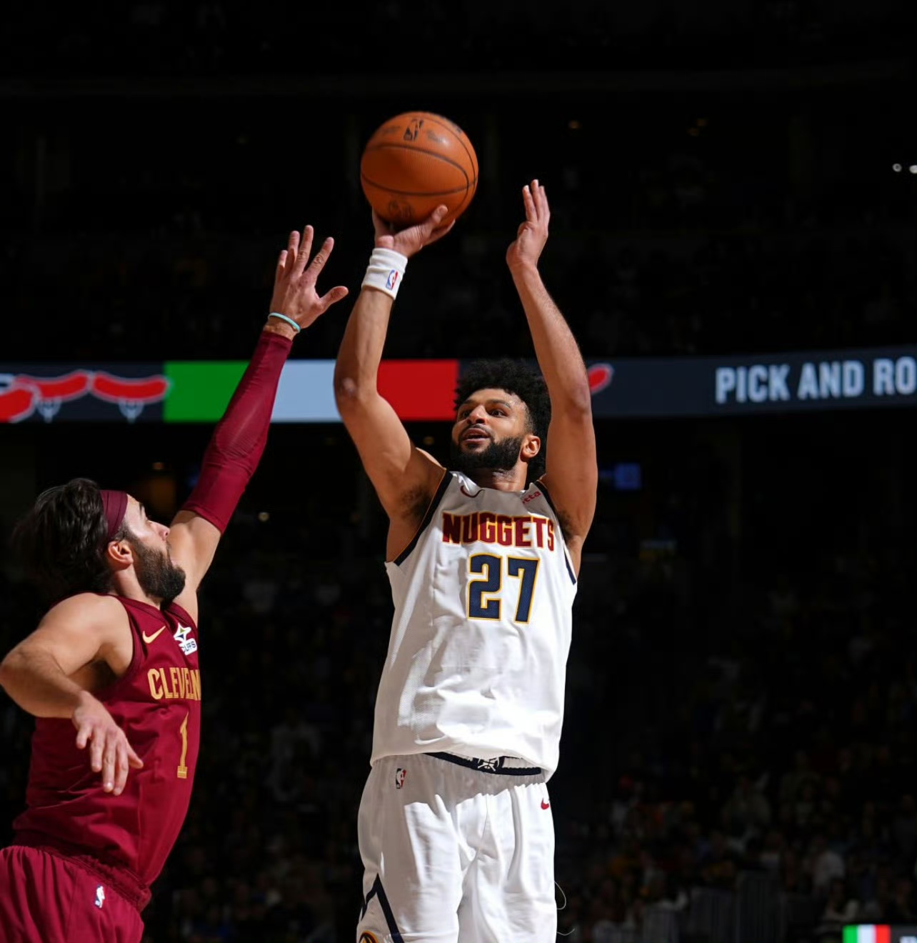 开云体育APP下载-爵士逆转奇才，米切尔独得26分