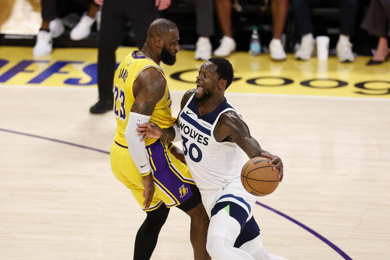 骑士遭开拓者逆转,力擒湖人的简单介绍 骑士遭开拓者逆转,力擒湖人的简单介绍