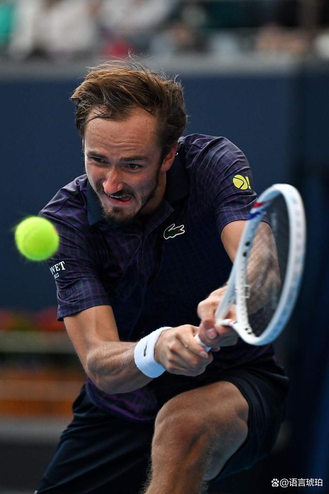 开云官网-关于世界网球队爆冷英国网球队，梅德韦杰夫制霸全场的信息