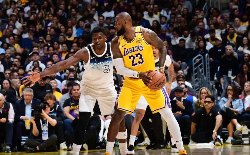 开云官网-掘金碾压湖人B队，凯尔·库兹马制霸全场的简单介绍