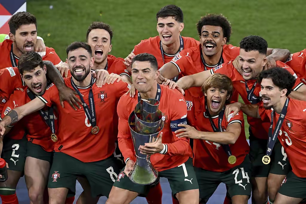 开云体育平台APP-日本逆转西班牙，C罗扛起全队