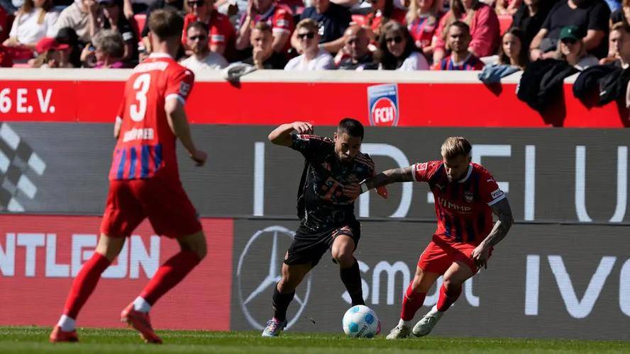 纽伦堡客场战平海登海姆,艰难保持不败纪录! 纽伦堡客场战平海登海姆,艰难保持不败纪录!