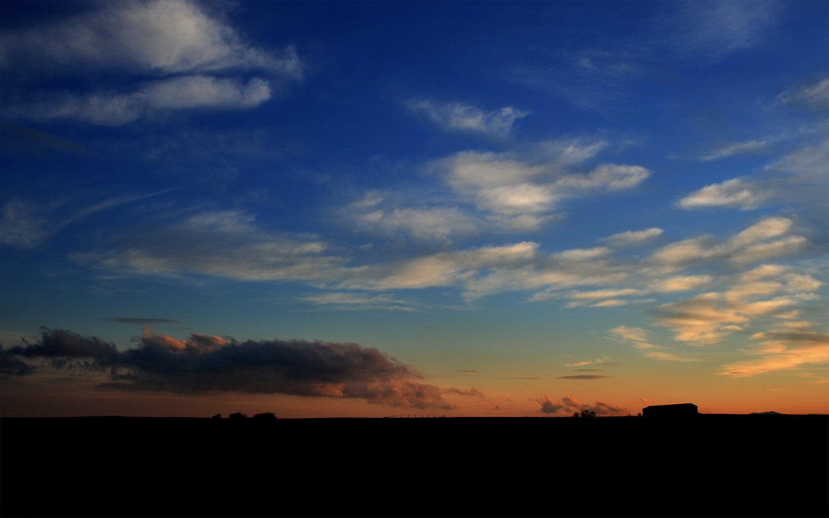 马赛血拼卡塔尔金元，恩佐一剑封喉彰显蓝军本色