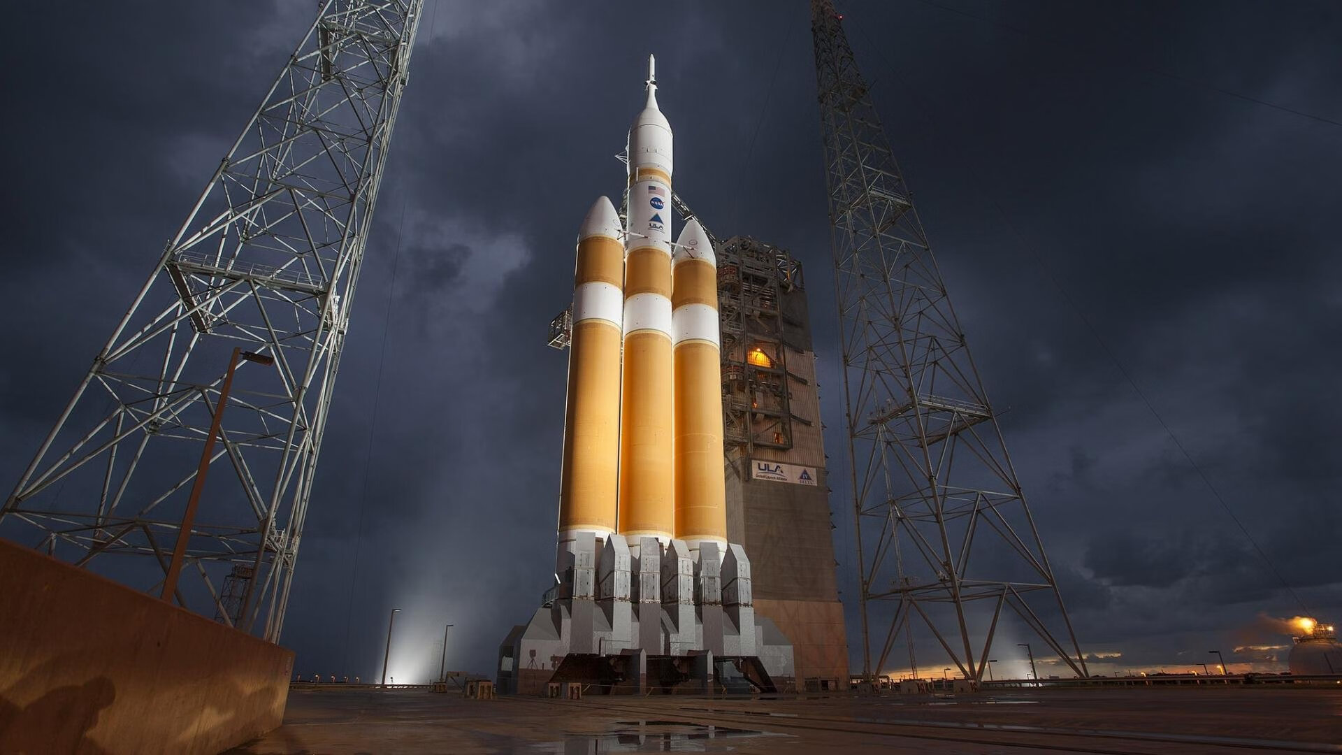 极速与热血，当F1街道赛的轰鸣遇见篮球决胜局的呐喊